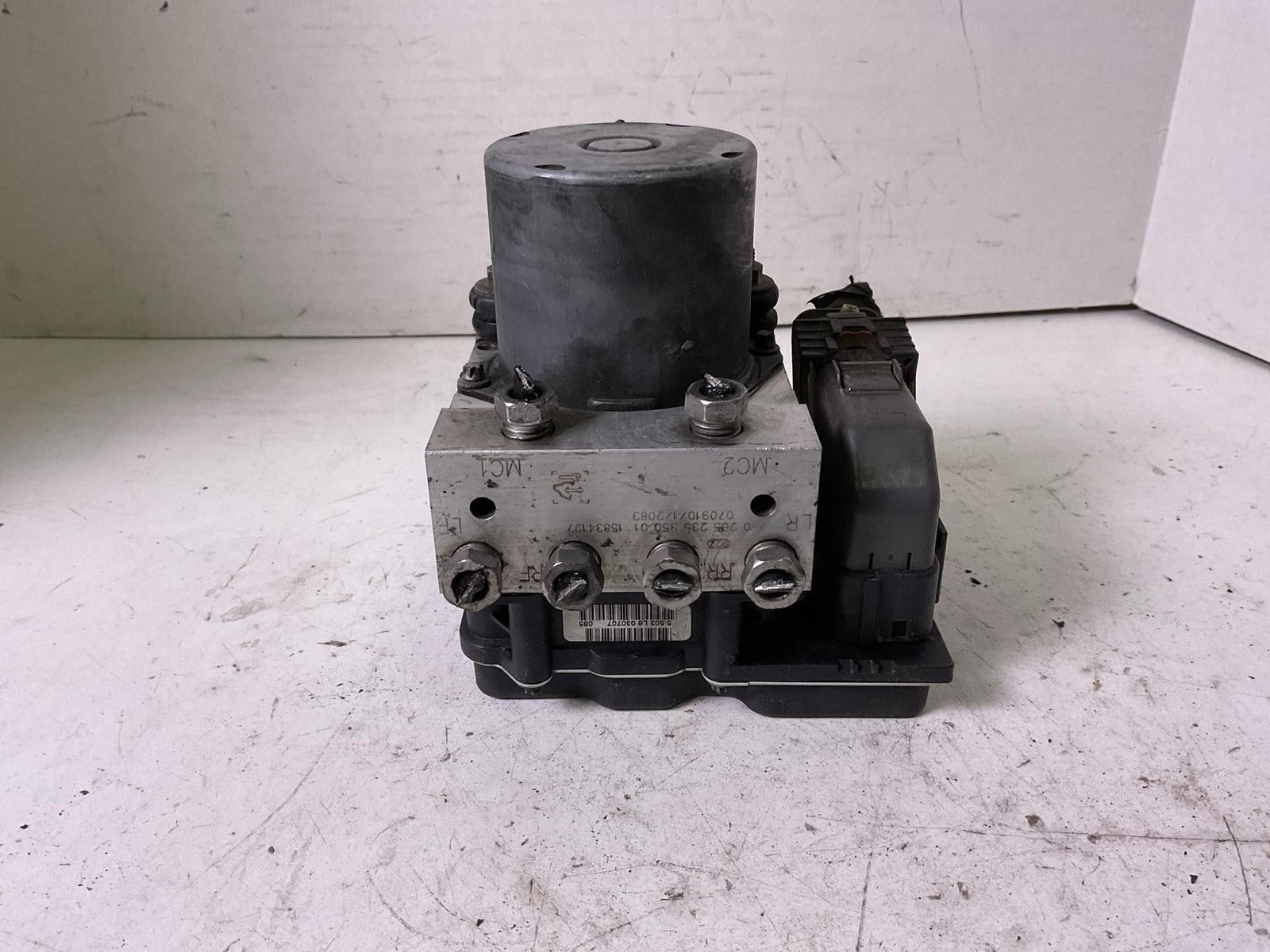 Anti-lock Brake Parts ESCALADE ESV 080